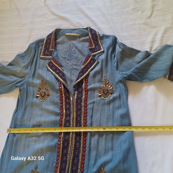 Soft Surroundings Women Size M  Light Blue Beaded Detail Fabric - Picture 14 of 17